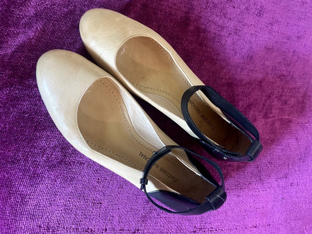 Vintage y2k COSTUME NATIONAL Leather Ballet Flats Ankle Strap Shoes 36.5 6.5 CNC
